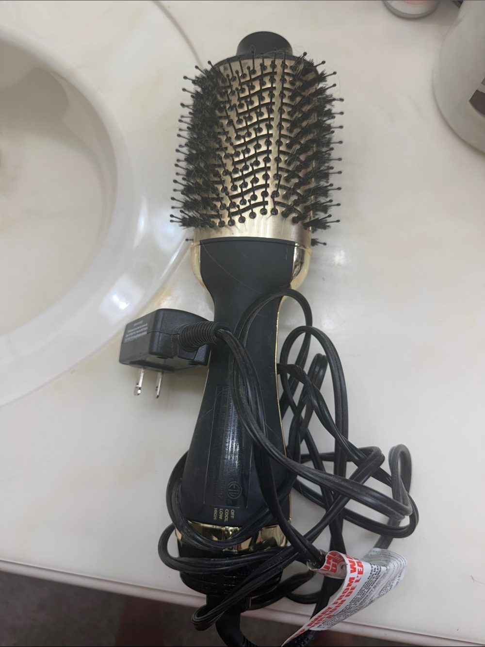 Blow drying brush